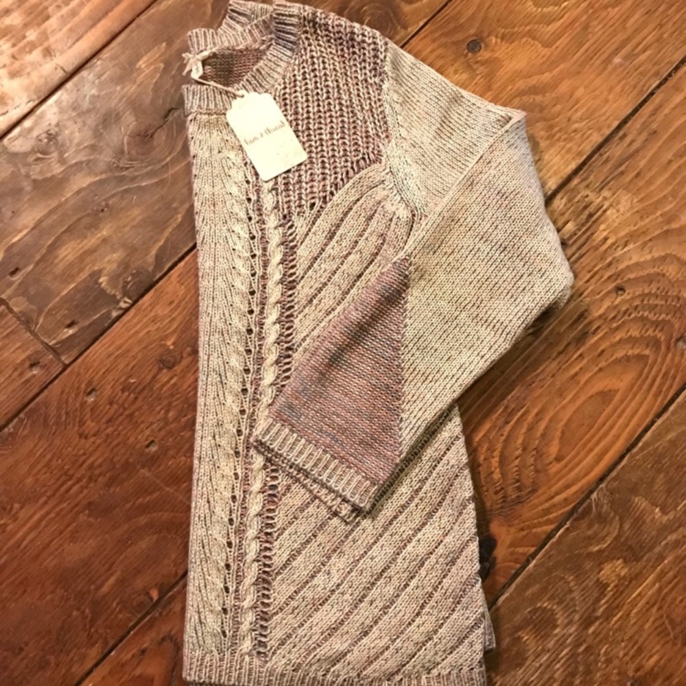 BNWT Hem and Thread Sweater